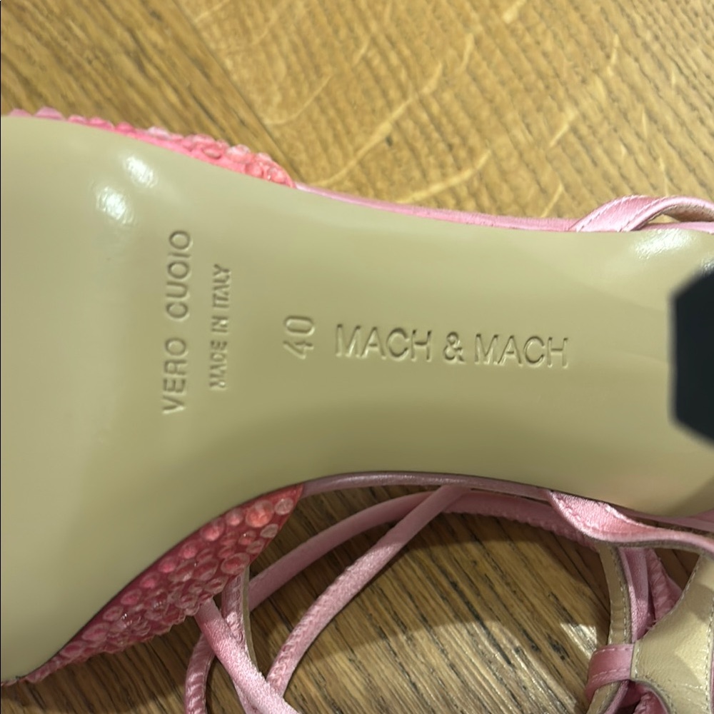 MACH & MACH Pink to Purple Ombre Heels - Picture 2 of 5